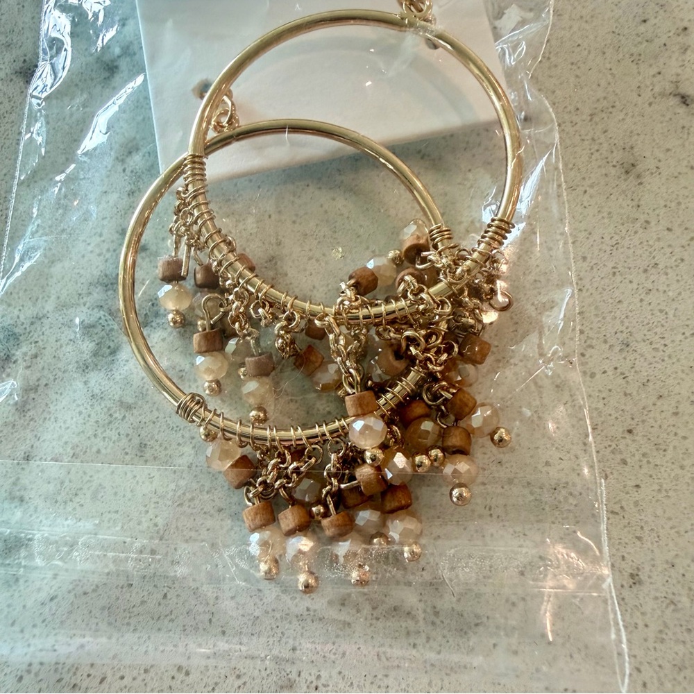 Together Forever Hoop Beaded Earrings - Brown NWT - Picture 5 of 5